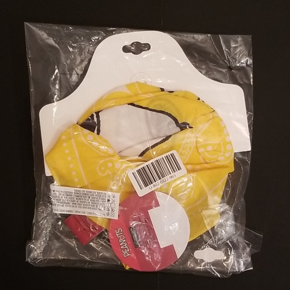 NIP Yellow Snoopy Bandana - Picture 5 of 7